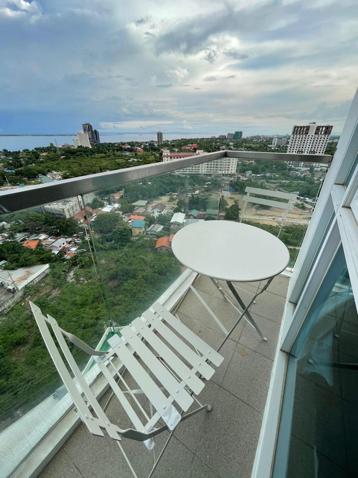 Mactan Newtown 8 Boulevard Deluxe Punta Engaño Zewnętrze zdjęcie