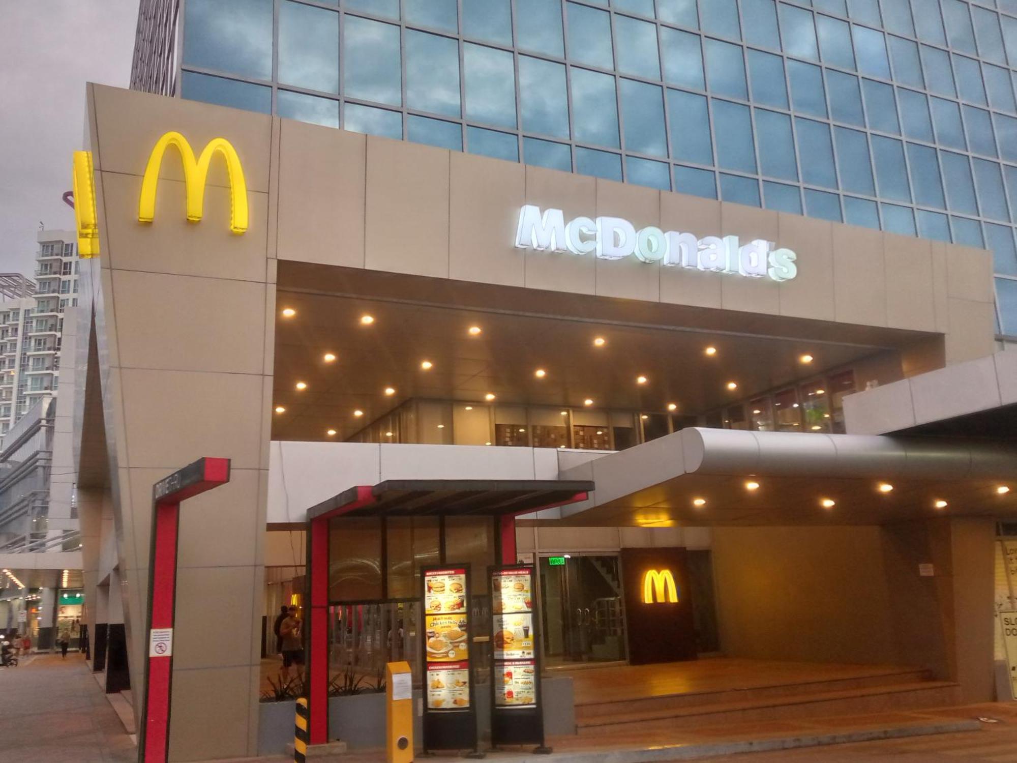Mactan Newtown 8 Boulevard Deluxe Punta Engaño Zewnętrze zdjęcie