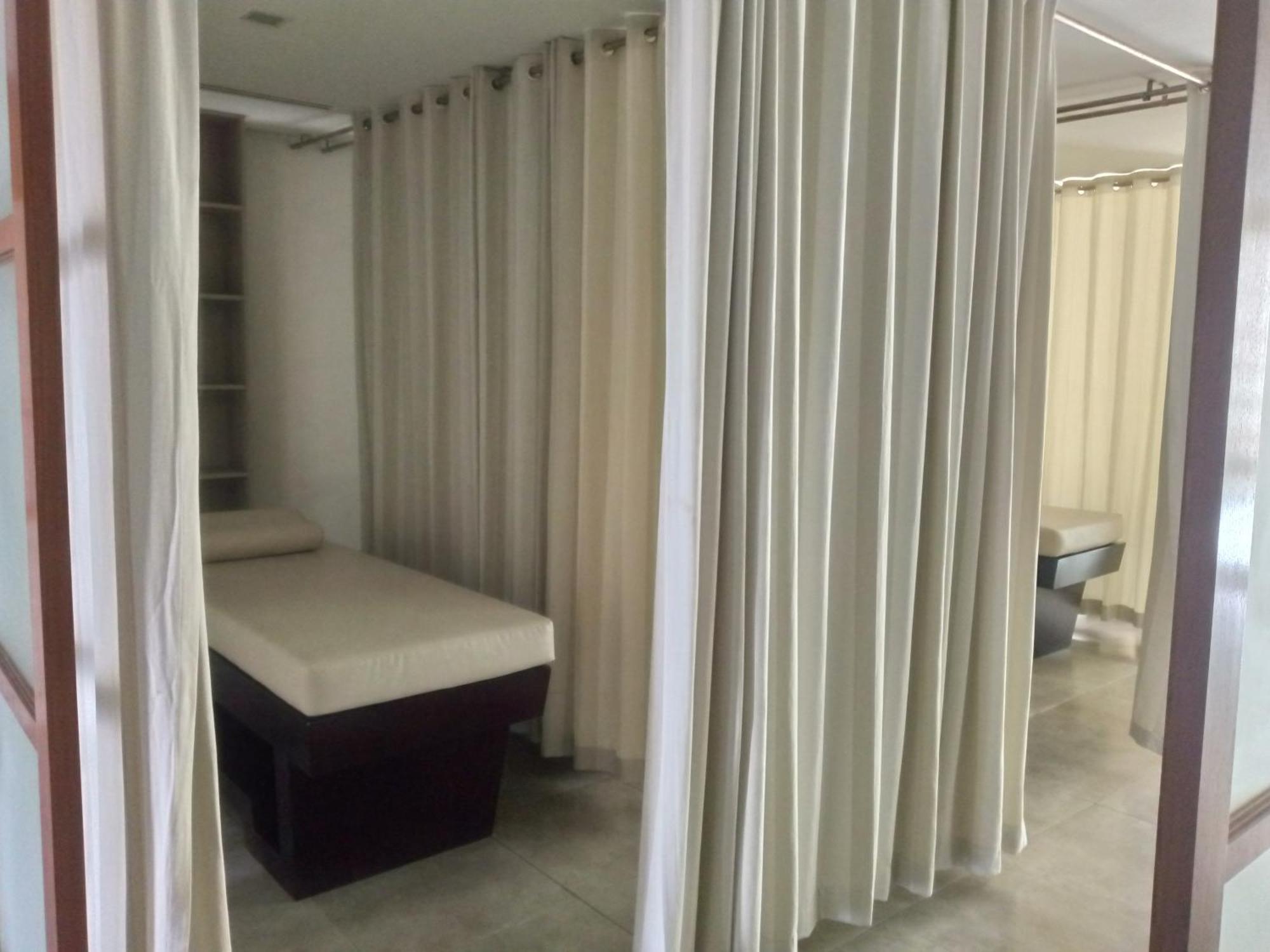 Mactan Newtown 8 Boulevard Deluxe Punta Engaño Zewnętrze zdjęcie