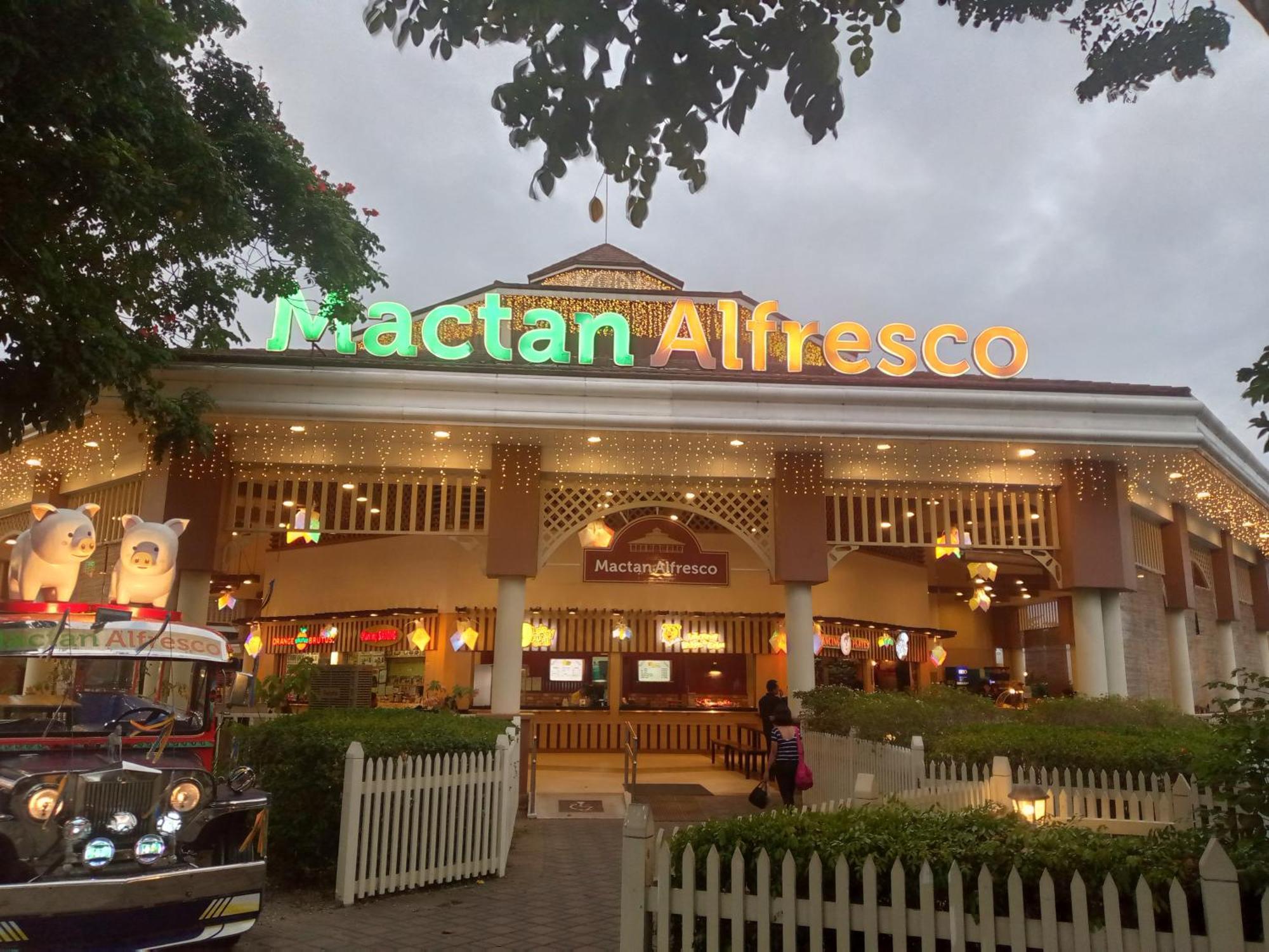 Mactan Newtown 8 Boulevard Deluxe Punta Engaño Zewnętrze zdjęcie